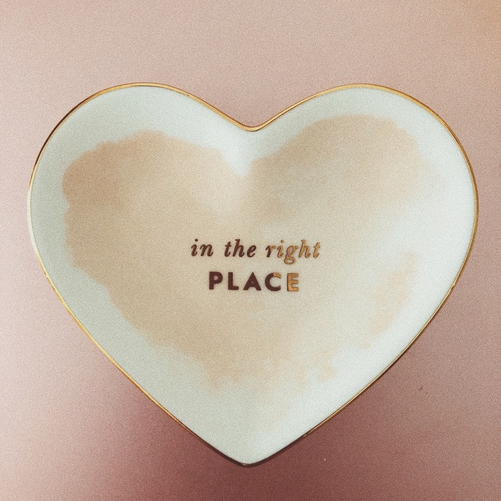 Heart In The Right Place Engagement Ring Tray